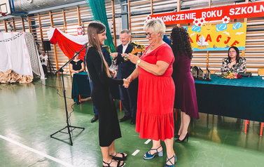 Pożegnanie &oacute;smoklasist&oacute;w 31
