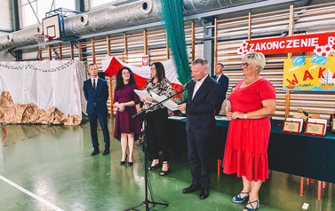 Pożegnanie &oacute;smoklasist&oacute;w 53