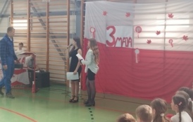 Obchody 3 maja. 7